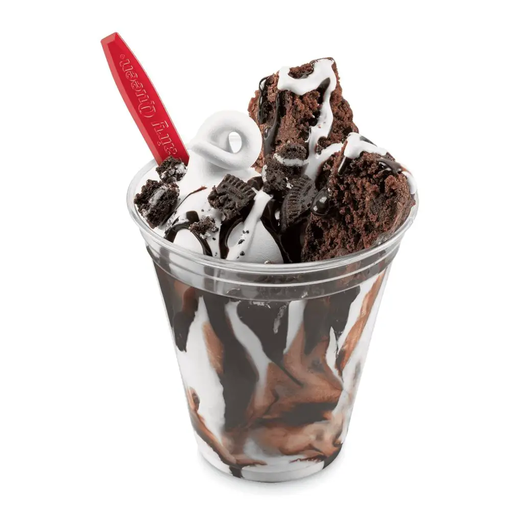 brownie and oreo cupfection dairy queen brownie sundae