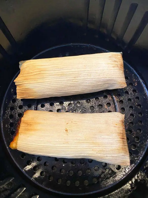 REHEATING TAMALES IN AN AIR FRYER