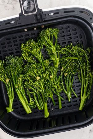 Air Fryer Broccolini - How to Cook Air Fryer Broccolini