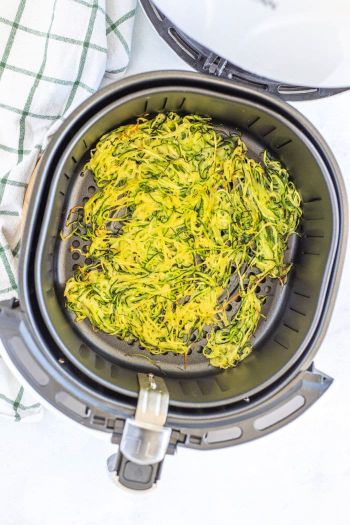 Air Fryer Zucchini Noodles - how to make Air Fryer Zucchini Noodles