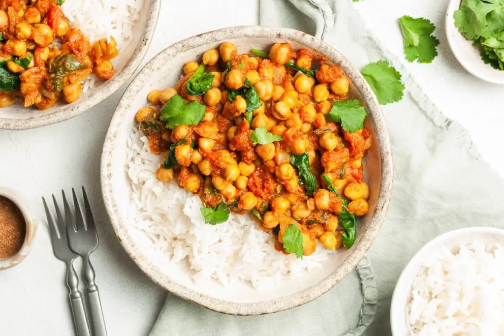 Chickpea And Tomato Curry