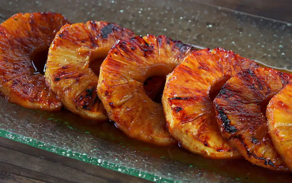 Tangy Grilled Pineapple
