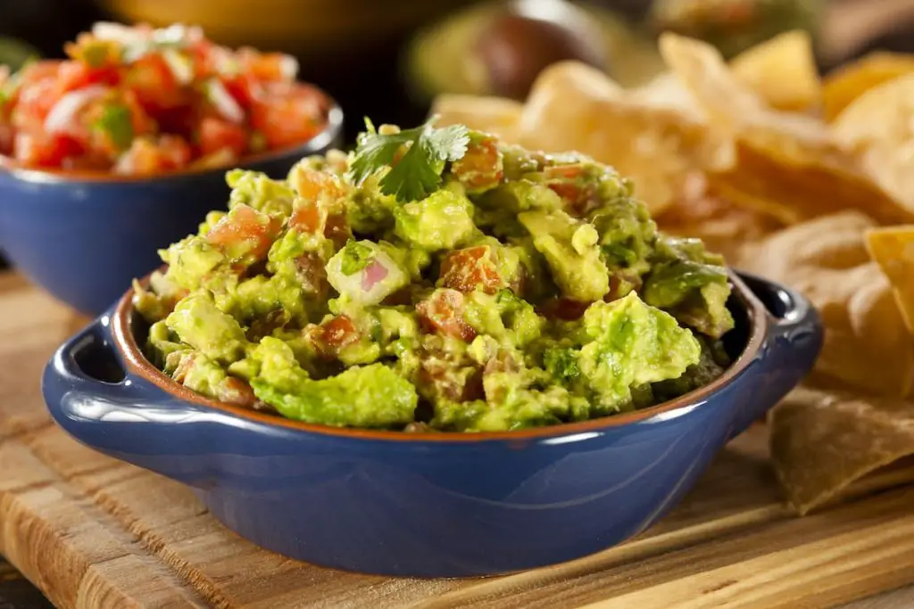 Tangy Salsa And Guacamole