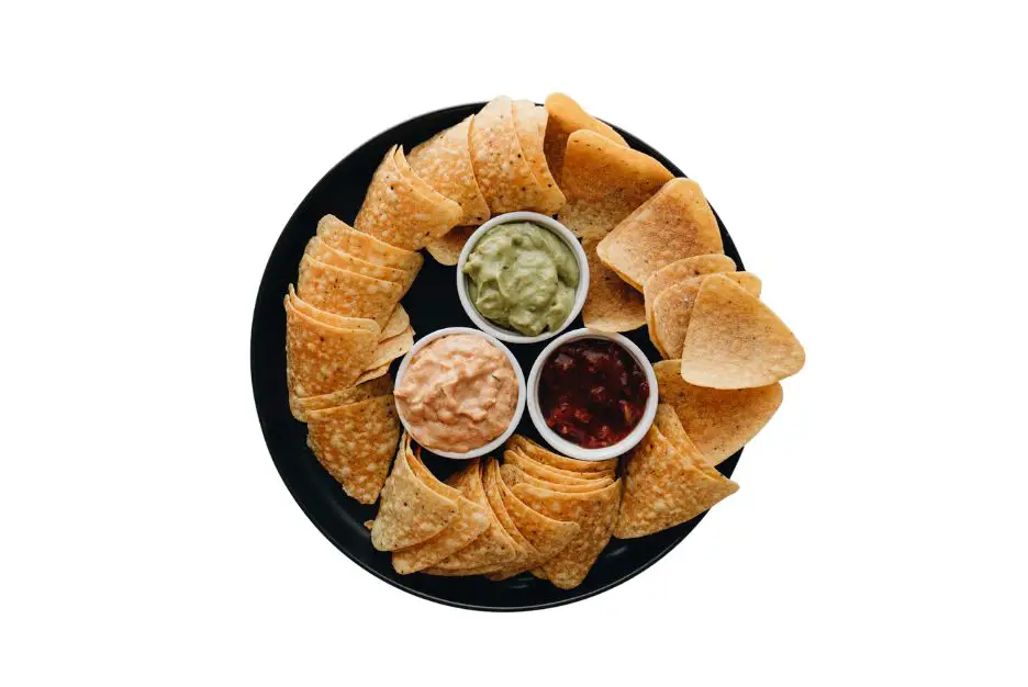 Tortilla Chips With Guacamole