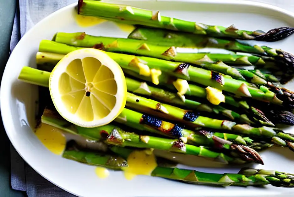 Grilled Asparagus With Lemon Butter